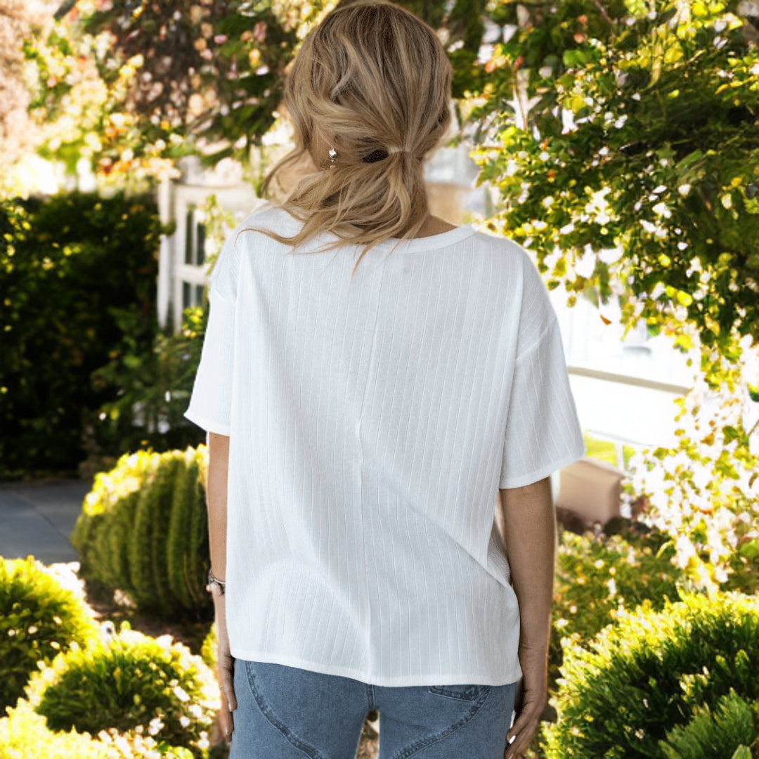 Andree by Unit Ribbed White Tee